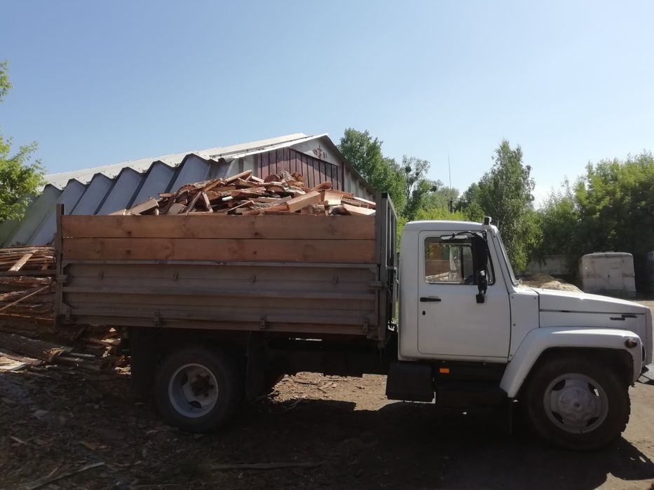 Послуги крана-маніпулятора,вантажоперевезення,доставка вантажів,круги.