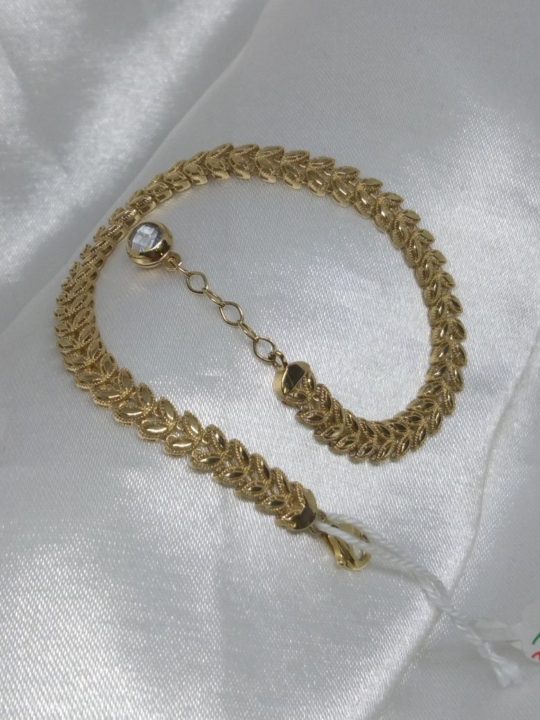 Śliczna złota damska bransoletka, złoto 585; 18,5 cm