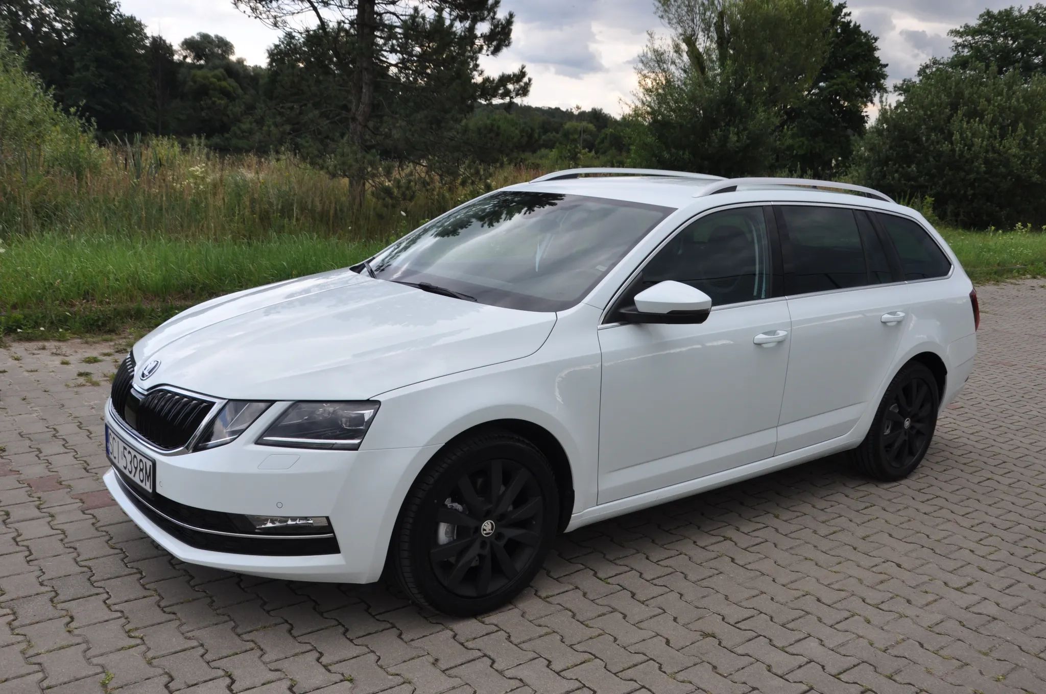 Skoda Octavia Skoda Octavia 1.8 Benzyna 180PS * Full Led* Alu 17