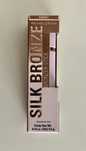 Brązer w sztyfcie Makeup Revolution Skin Silk Bronzer Stick
