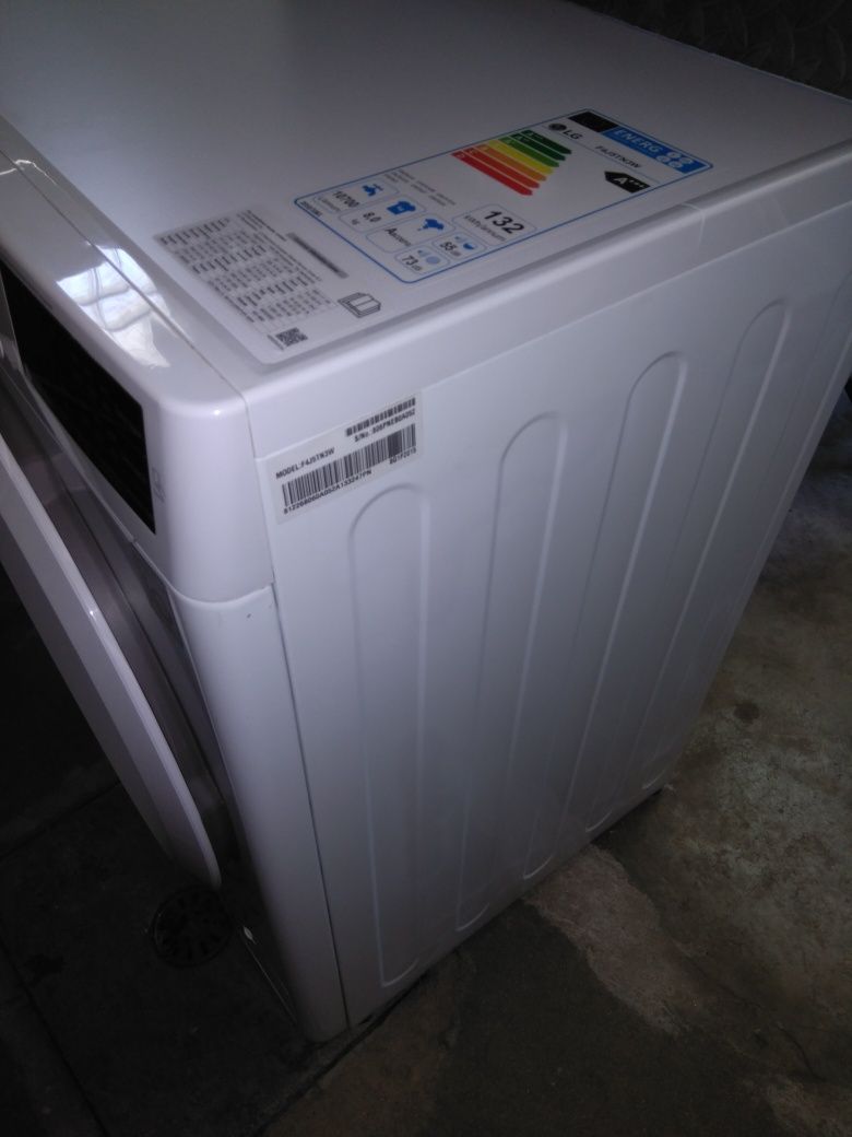 Máquina de lavar roupa lg 8kg F4J5TN3W