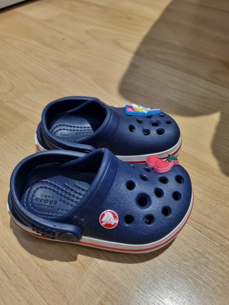 Crocs klapki oryginał r 19/20