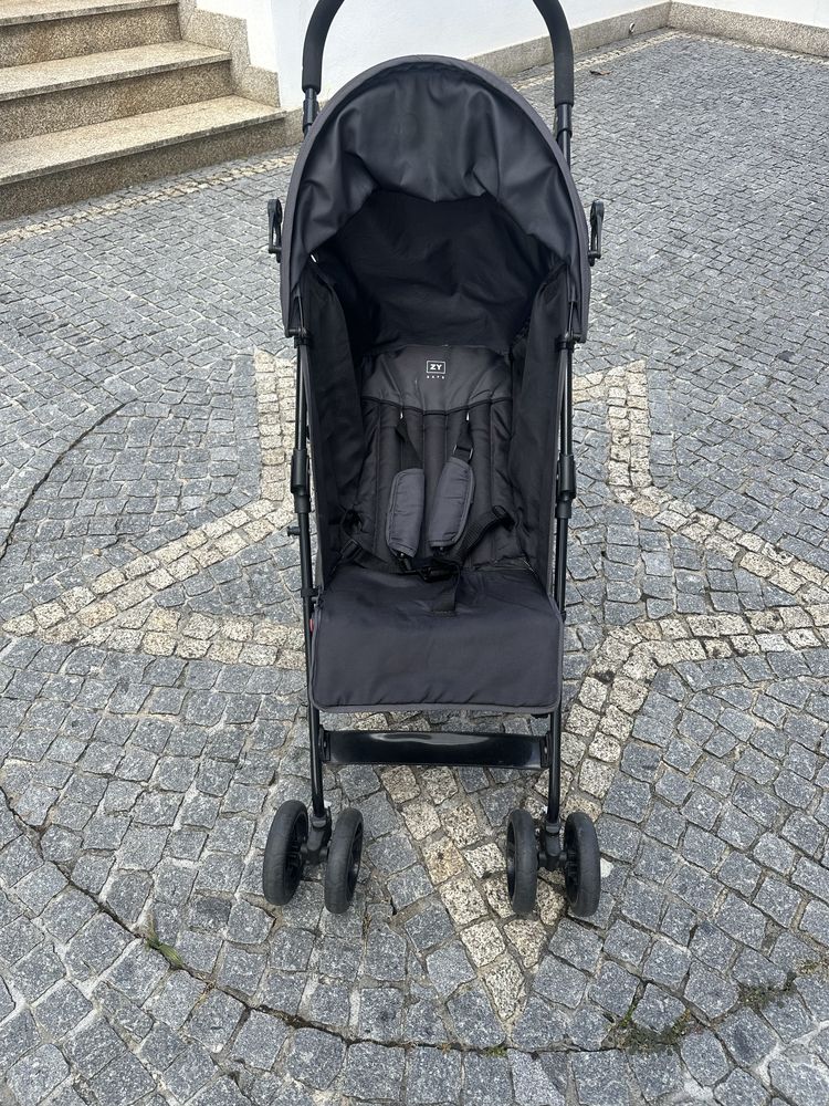 Carrinho de bebé dobrável ZY Safe (leve e prático).