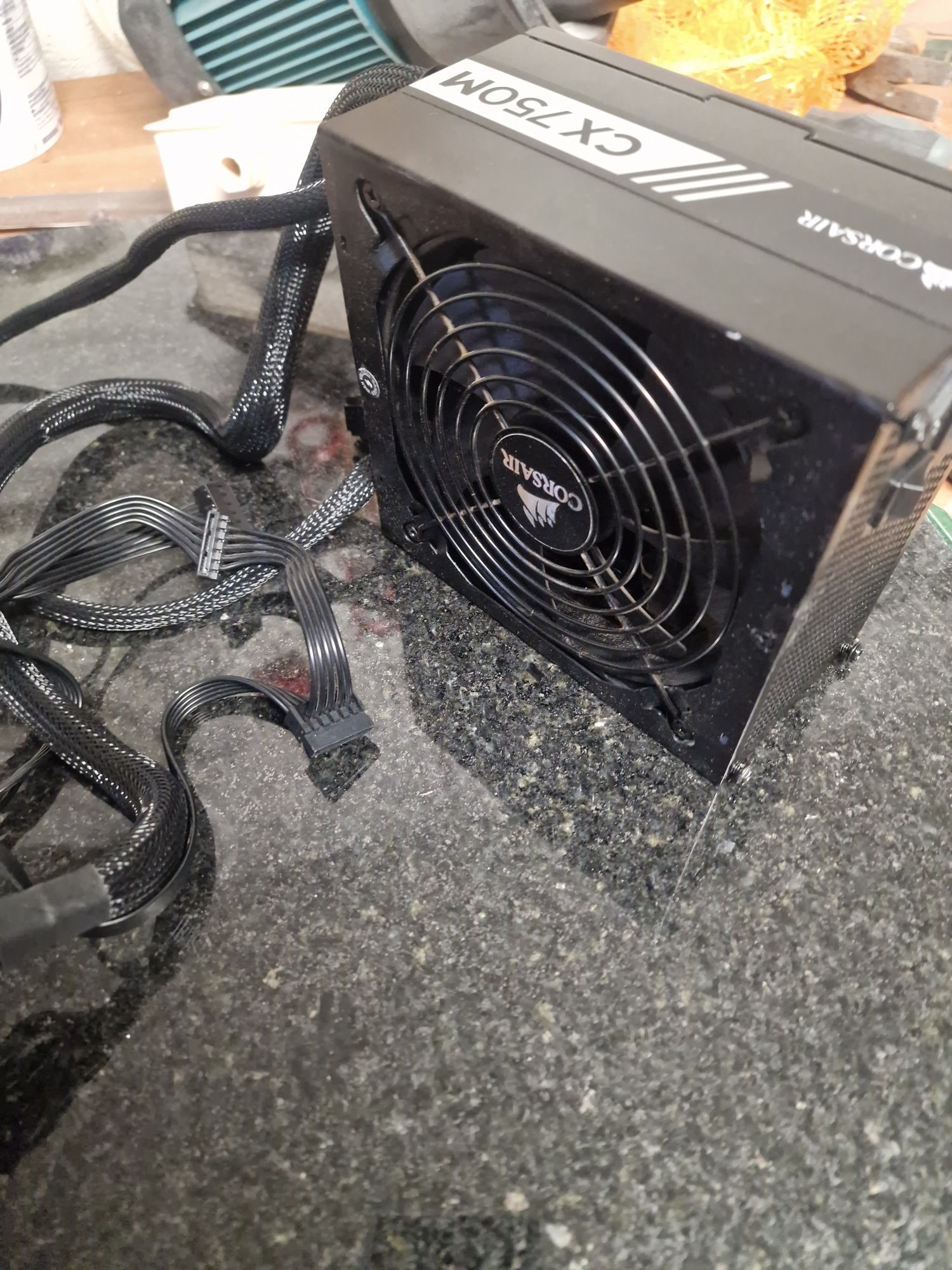 Fonte alimentação Corsair 750w