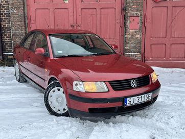 Volkswagen Passat B5 1.8 Benzyna, Sedan, Skóra, Bez korozji