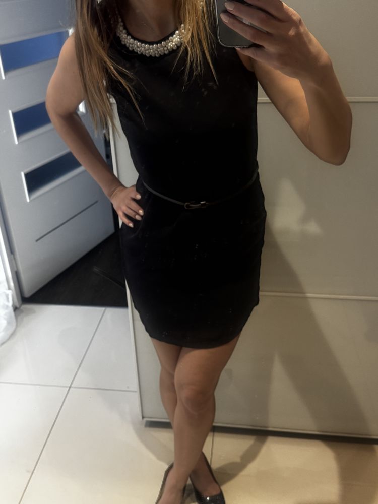 Wizytowa sukienka mala czarna old money H&M