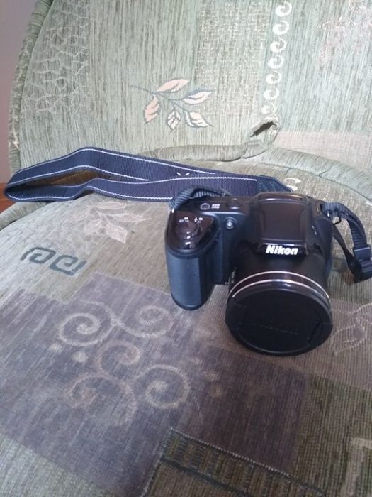 Aparat nikon l330