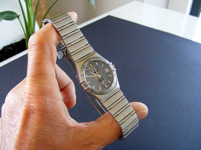 Omega Constellation Classic Black Gray Men