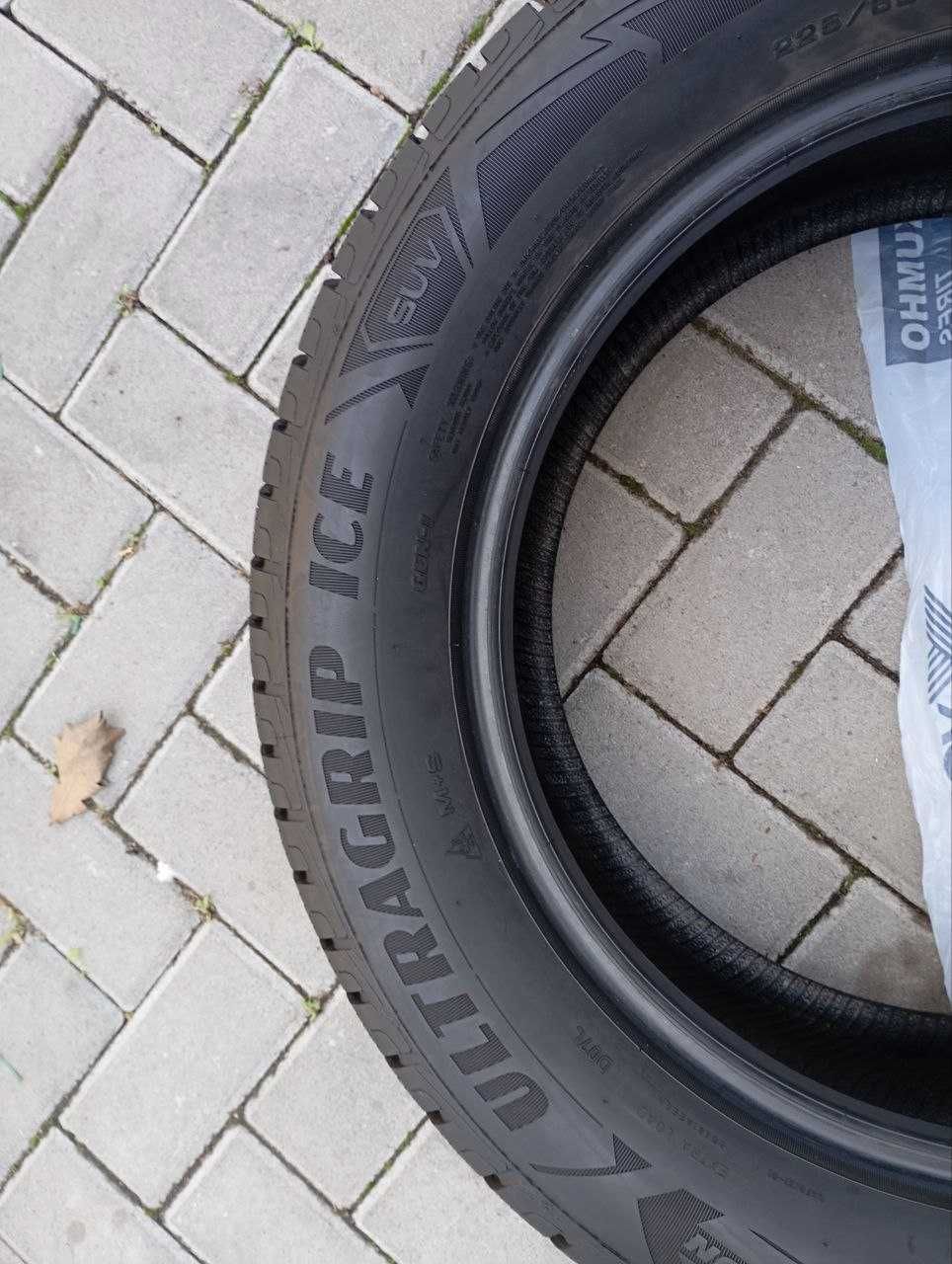 Продам шини Goodyear UltraGrip ICE SUV G1 225/60 R17 103T SUV