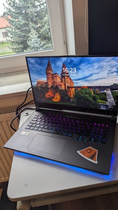 Laptop Asus rog strix 17" rtx 3080 Ryzen 9 6900hx 32gb + TORBA MONITOR