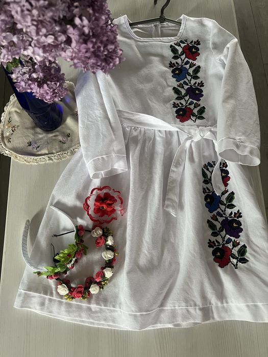 Красиве вишиване плаття, вишиванка на дівчинку вік 10-14р