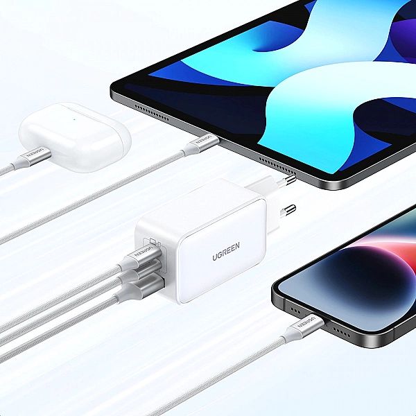Szybka ładowarka sieciowa GaN Ugreen CD244/65W USB-A / 2x USB-C - biał