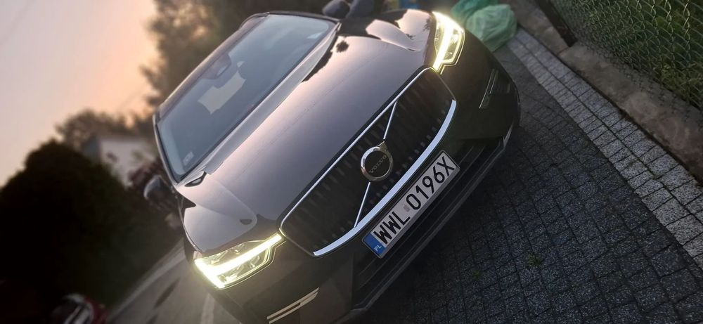 Volvo XC 60 Volvo xc60 II polift Momentum pro mild hybrid Panorama