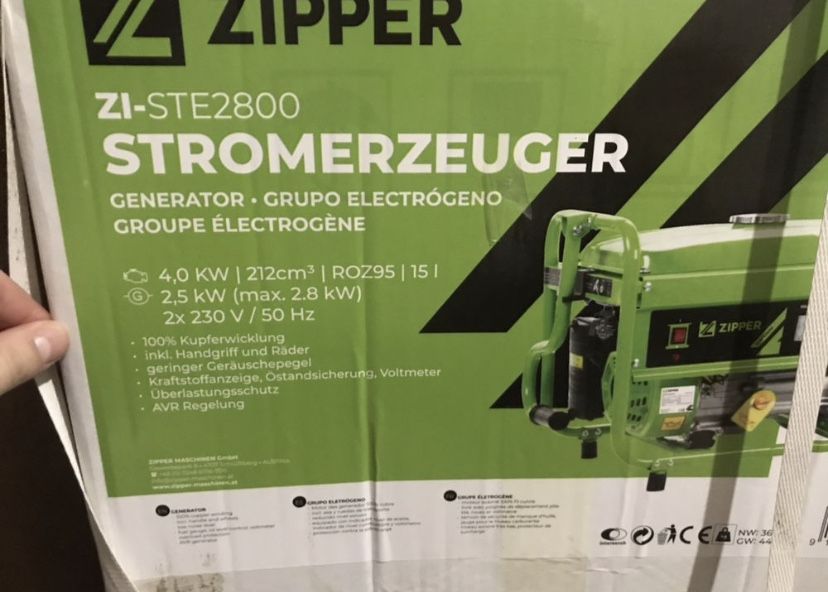 Генератор бензиновий Zipper ZI-STE2800/Бензиновый генератор/Генератор