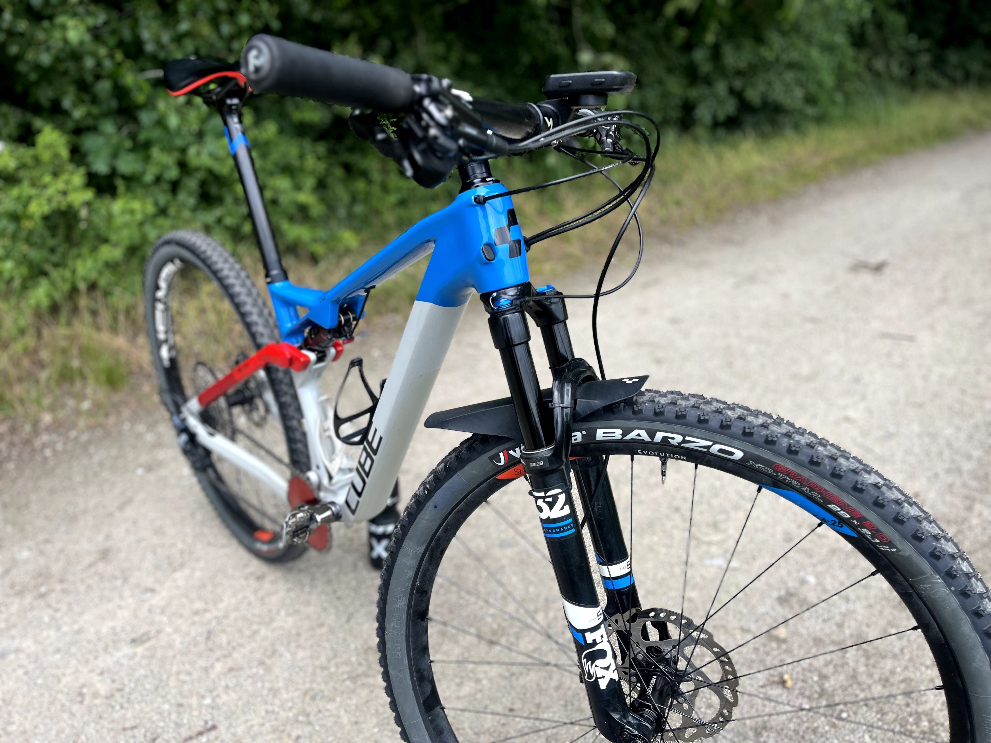 Cube AMS rozmiar M (168-178cm), 10.9kg