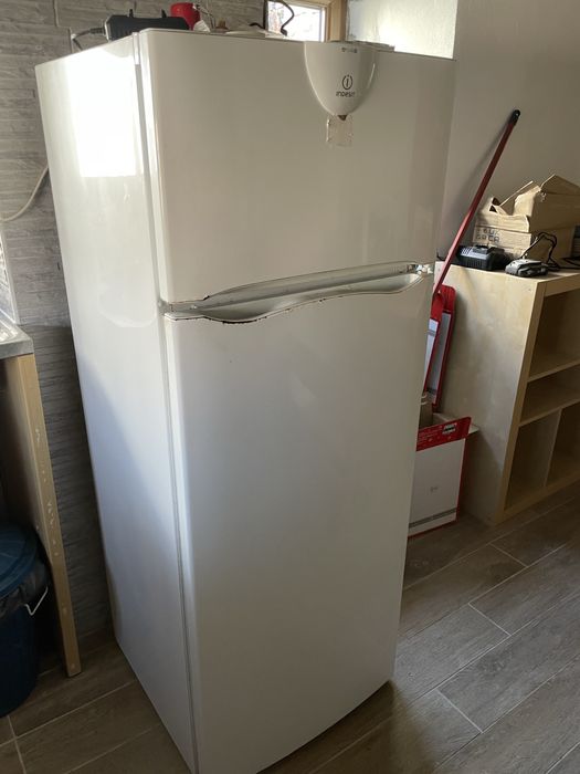 Frigorifico Indesit