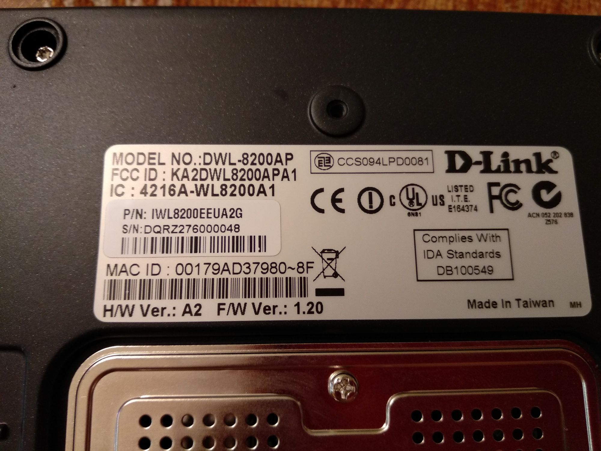 Wi-Fi точка доступа D-link DWL-8200AP