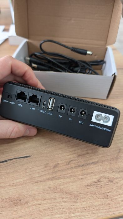 10400mAҺ ДБЖ Джерело живлення 5V 9V 12V 18W Резервна батарея Mini UPS