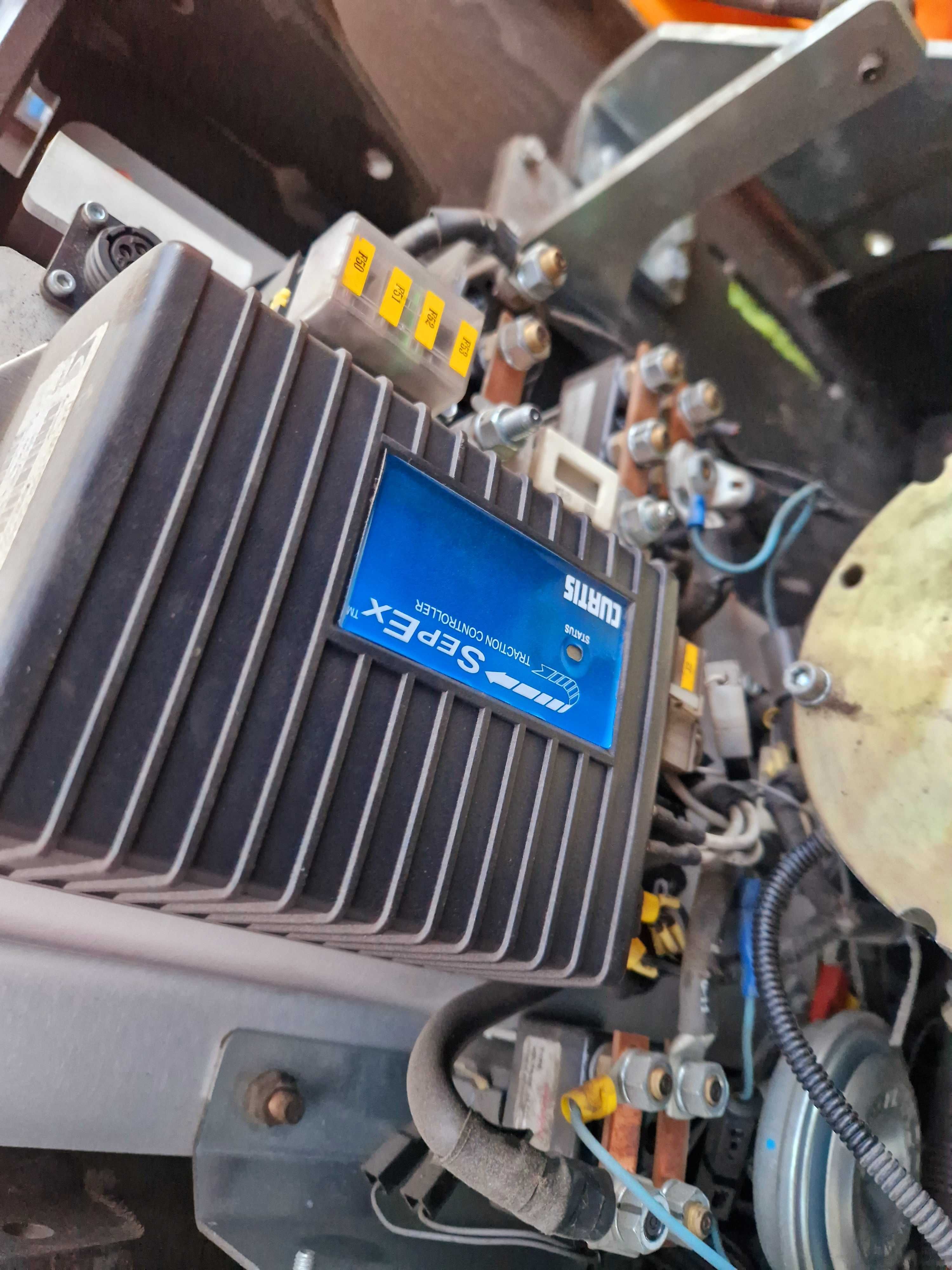 wózek widłowy widlak paleciak Toyota BT OSE100 sterownik komputer