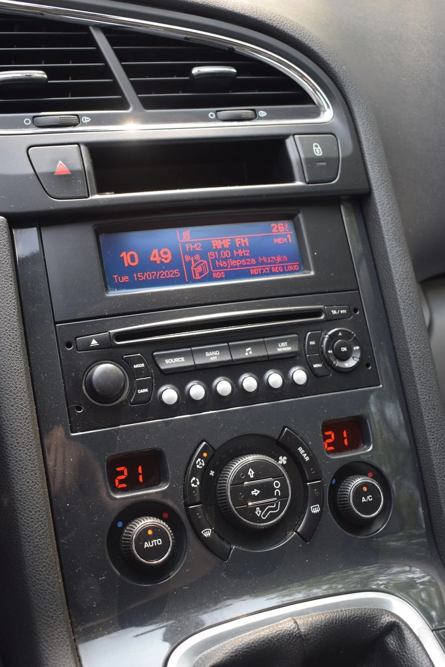Peugeot 5008 Z polskiego salonu. doinwestowany. absolutnie warto.