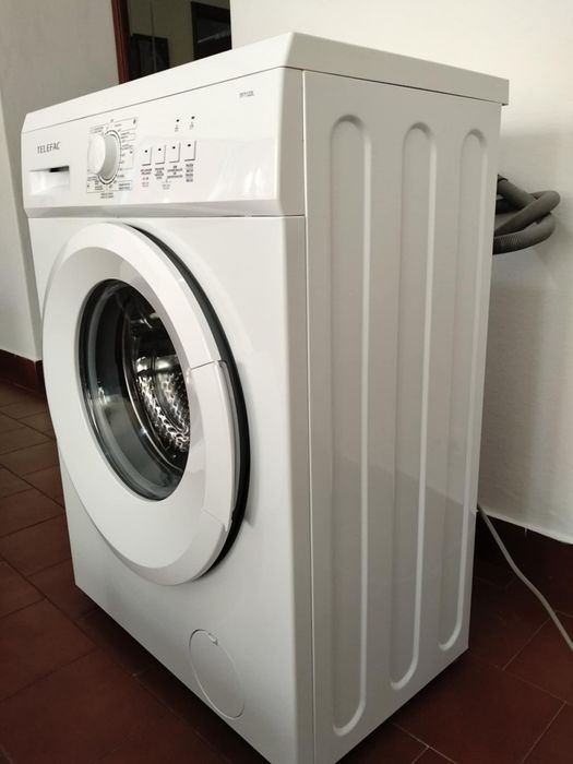 Máquina de lavar roupa telefac