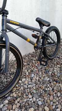 BMX Mongoose Legion L60