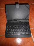 Teclado novo para tablet em bom estado