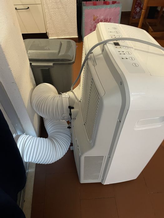 Ar condicionado portatil e umudificador