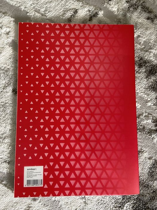 6 cadernos novos (linhas, quadriculado e de musica).