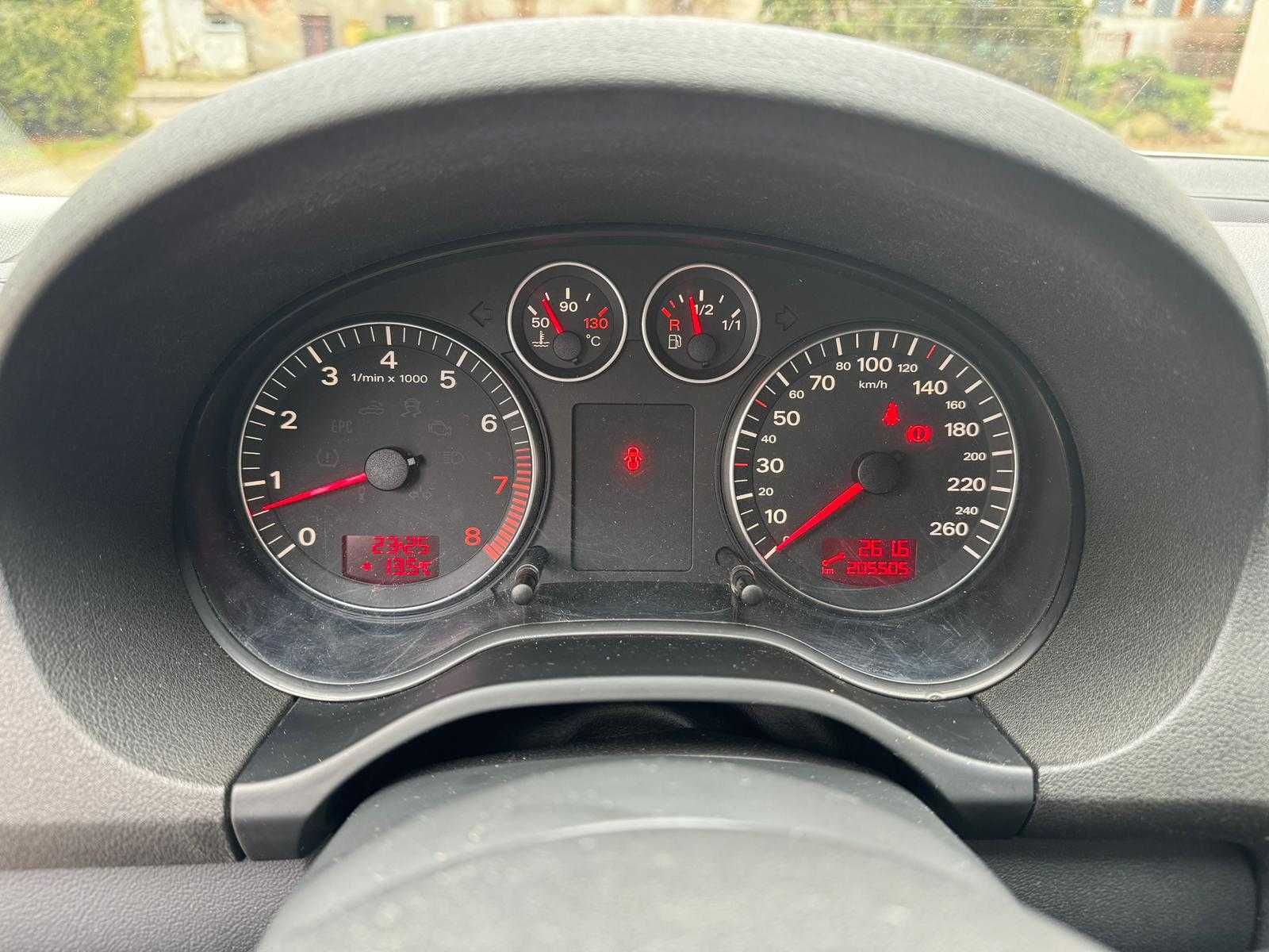 Audi A3 1.6 MPI benzyna