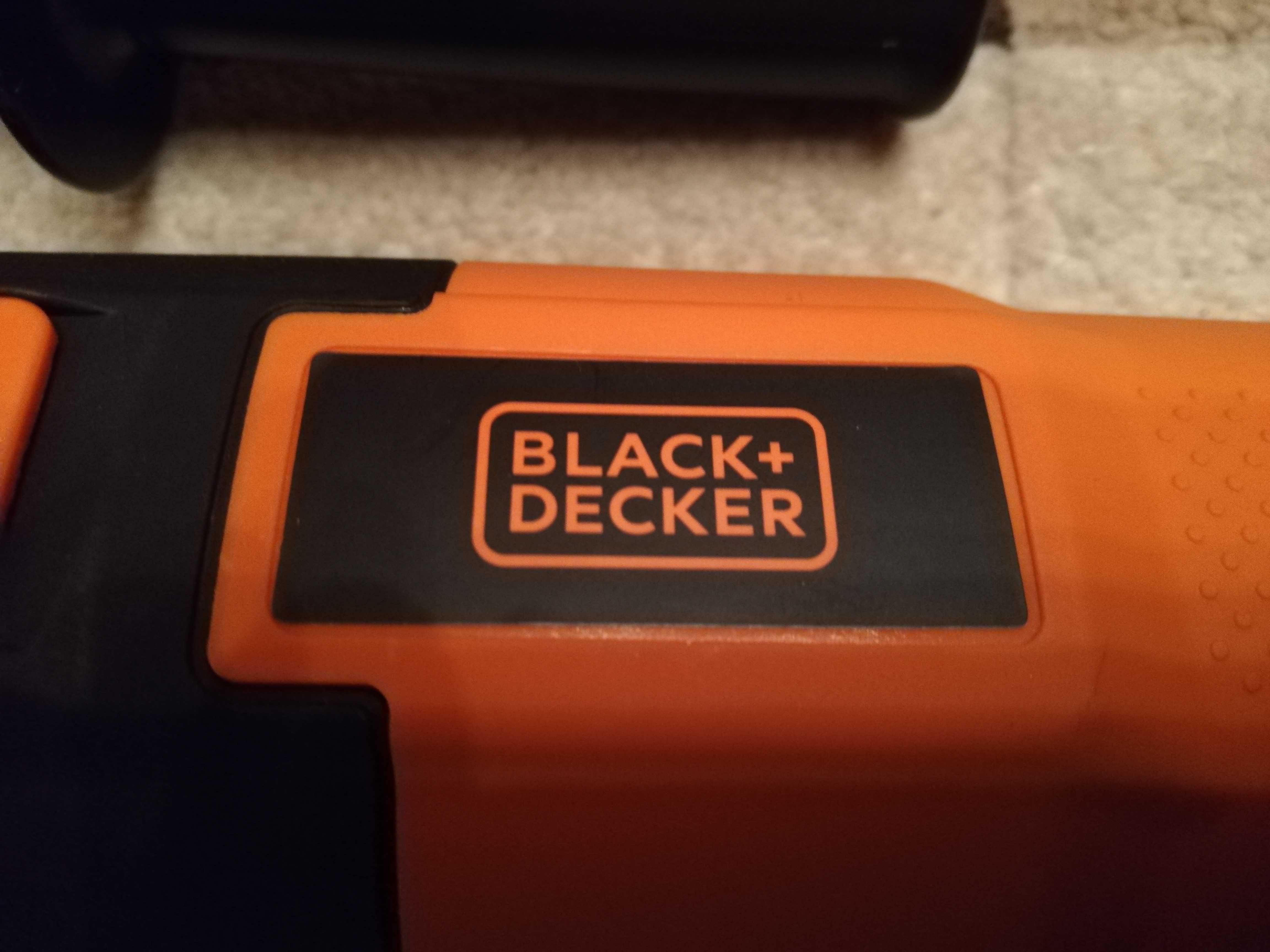 Sprzedam Szlifierkę kątową Black&Decker model
KG912