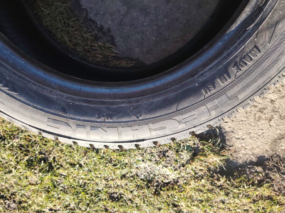 Opony zimowe 255/50 r 16