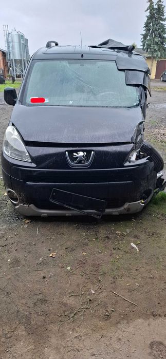 Peugeot partner na części silnik klapa fotele lampy