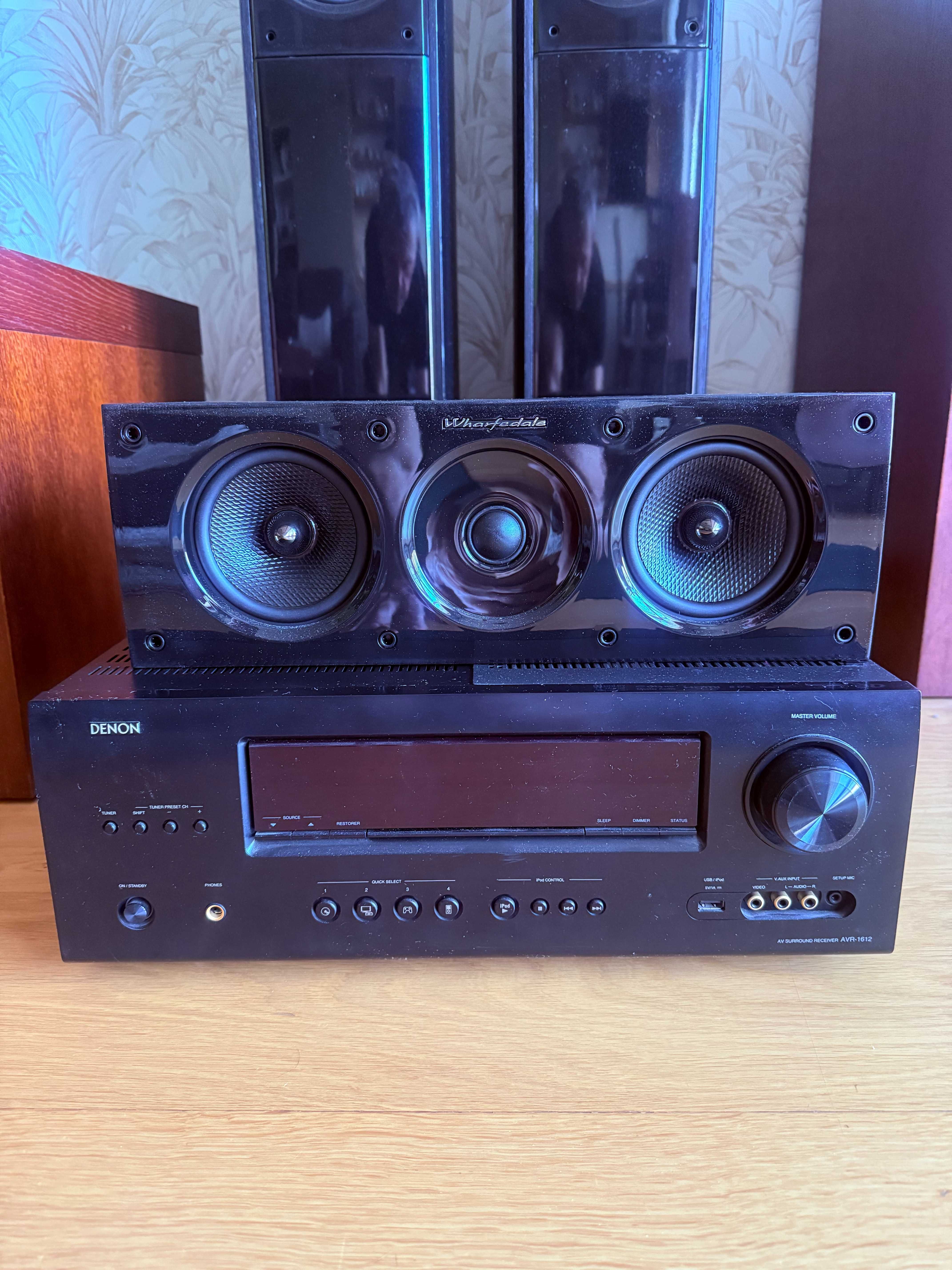 Amplituner Denon - zestaw kolumny Wharfedale Obsidian