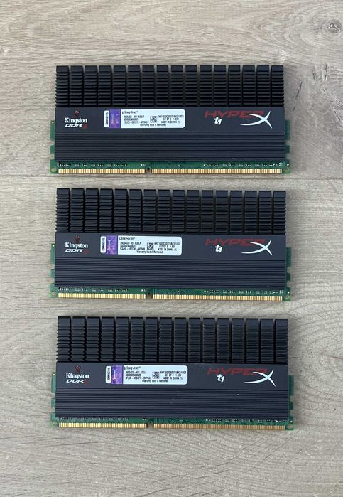 Pamięć RAM Kingston HyperX DDR3 12GB (3x4GB) 1600 MHz XMP CL9 T1