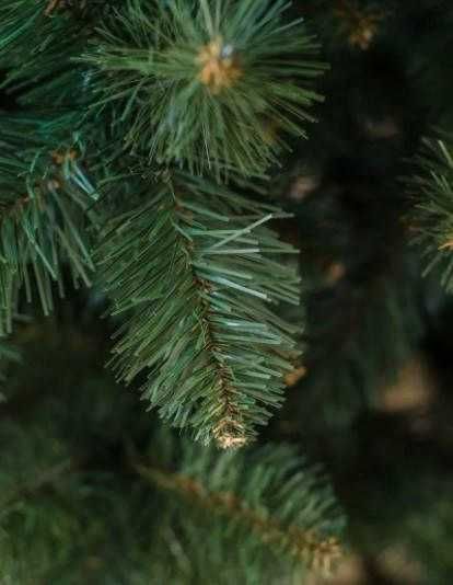 Новорічна ялинка штучна ПВХ Искусственная елка зеленая заснеженная ЕЛЬ