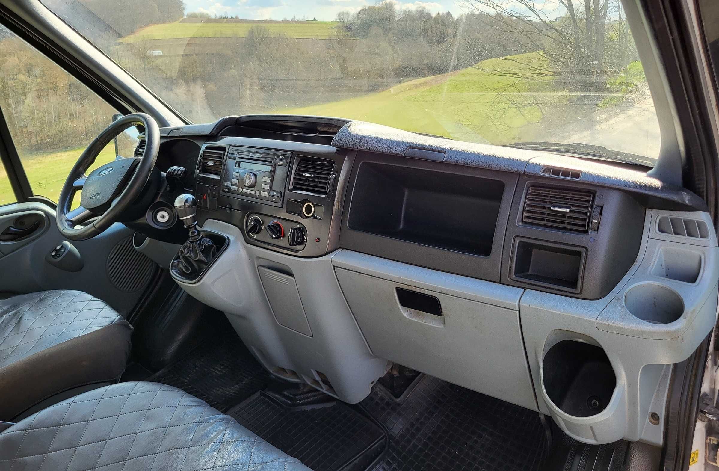 Ford Transit 2,2 TDCi 2013 Long 7 osób Klima Salon Polska Transporter