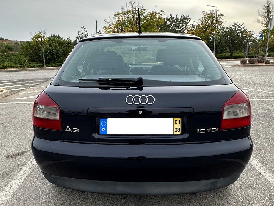 Audi A3 8L 1.9 TDI 130 CV Hatchback 6 velocidades 2001/08 324.000KM