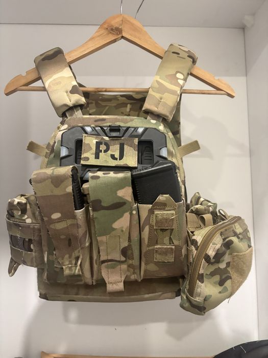 Replika kamizelki taktycznej Ferro Concepts FCPC V5 — Multicam