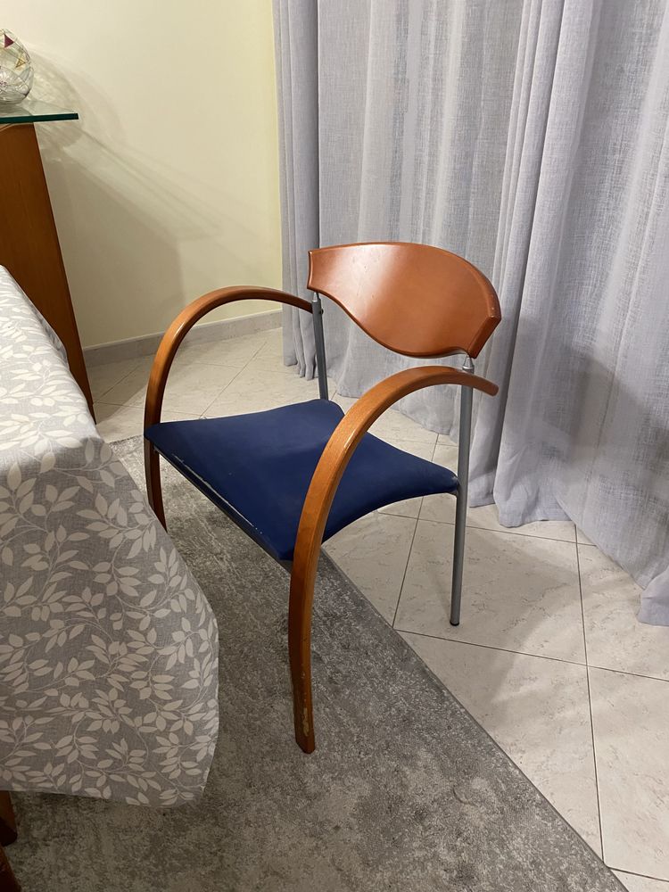 Cadeiras de sala de jantar