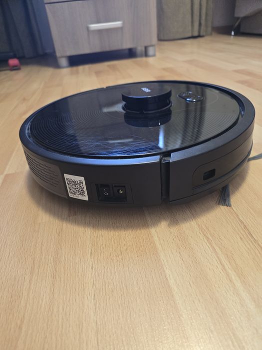 Продам миючий робот-пилосос ABIR x8