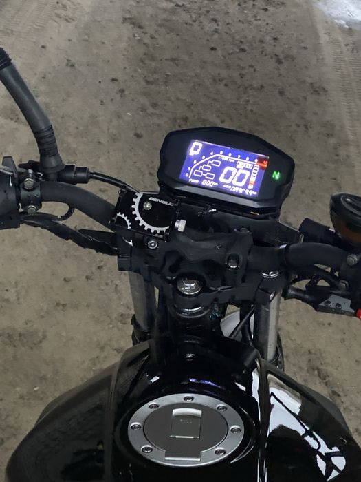 Продам Mustang xtreet срочно