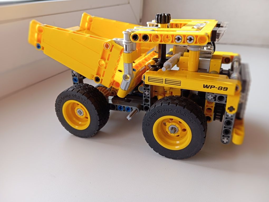 Lego Technic 42035 оригінал