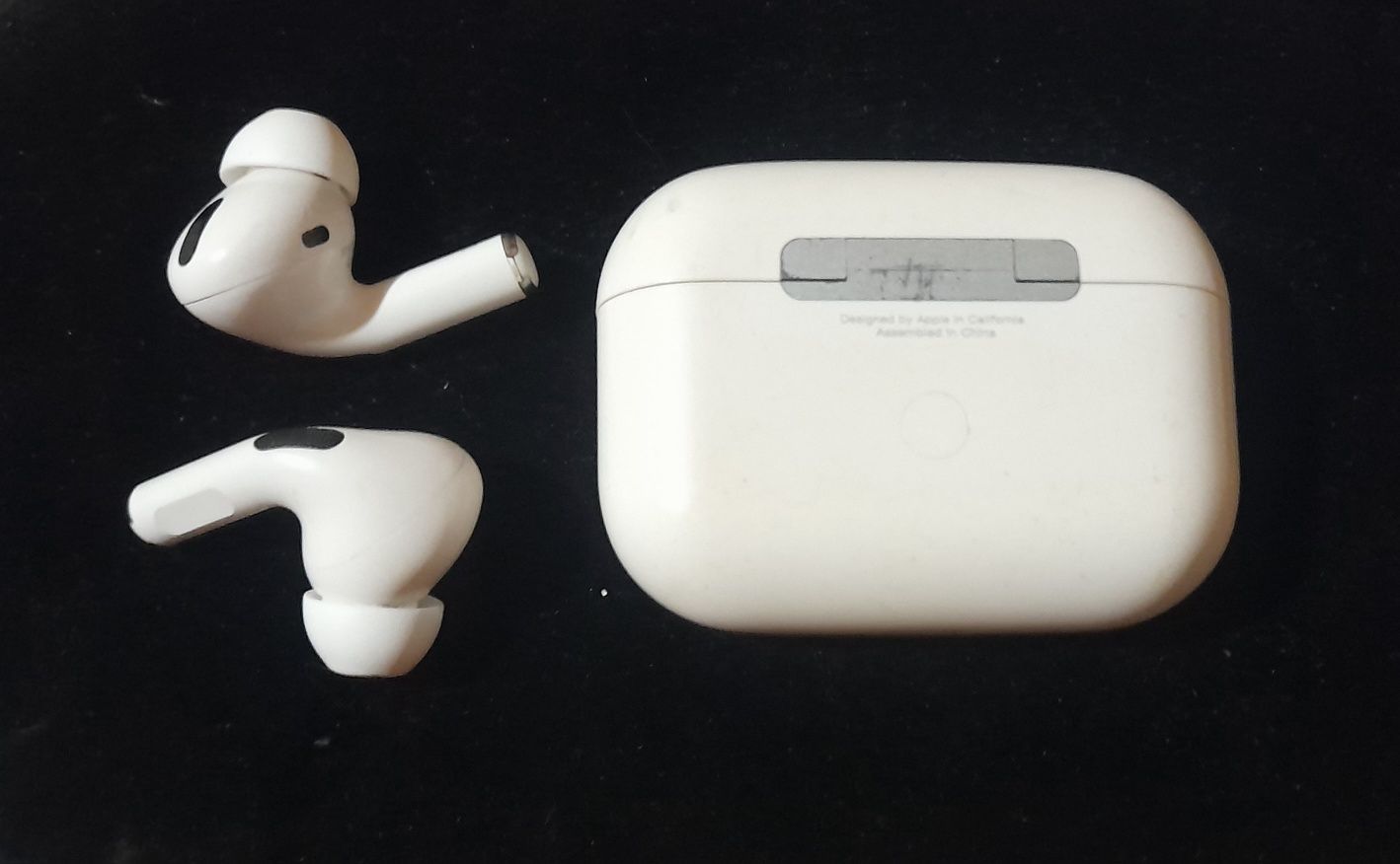 Навушники Apple AirPods