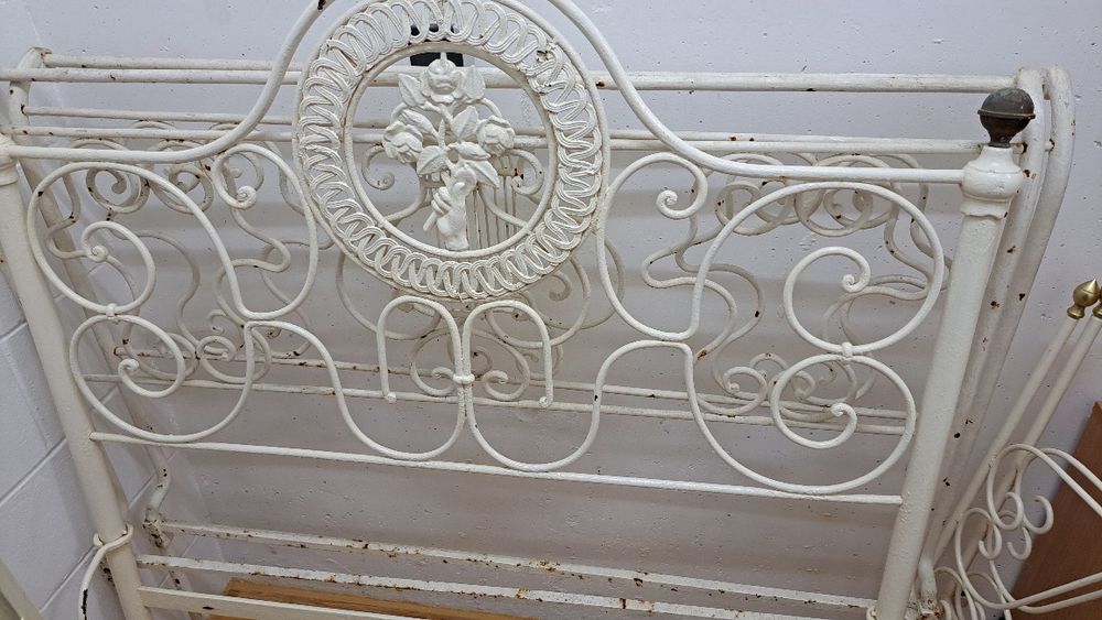 Camas ferro brancas