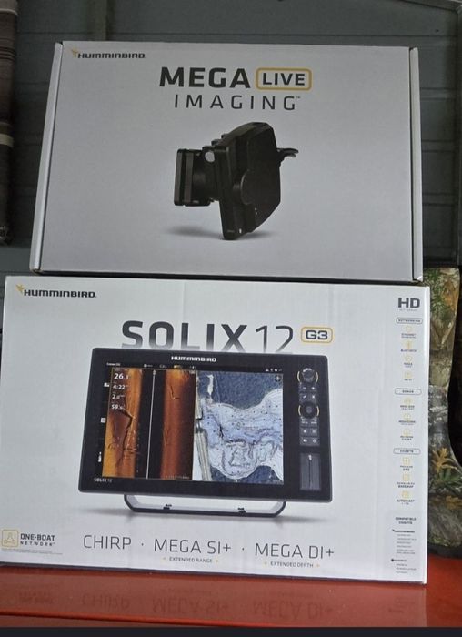 Humminbird solix 12 megalive echosonda