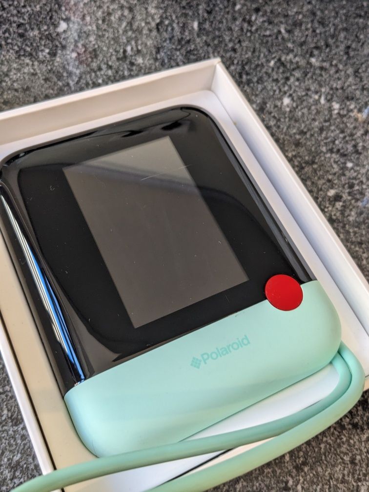 Máquina Fotográfica Polaroid POP - Impressão Instantânea com Ecrã Táti