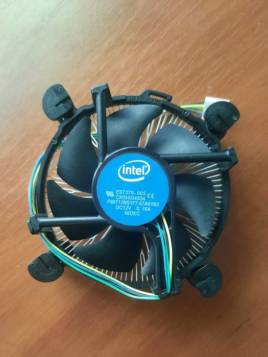 Продам кулер для процесора
