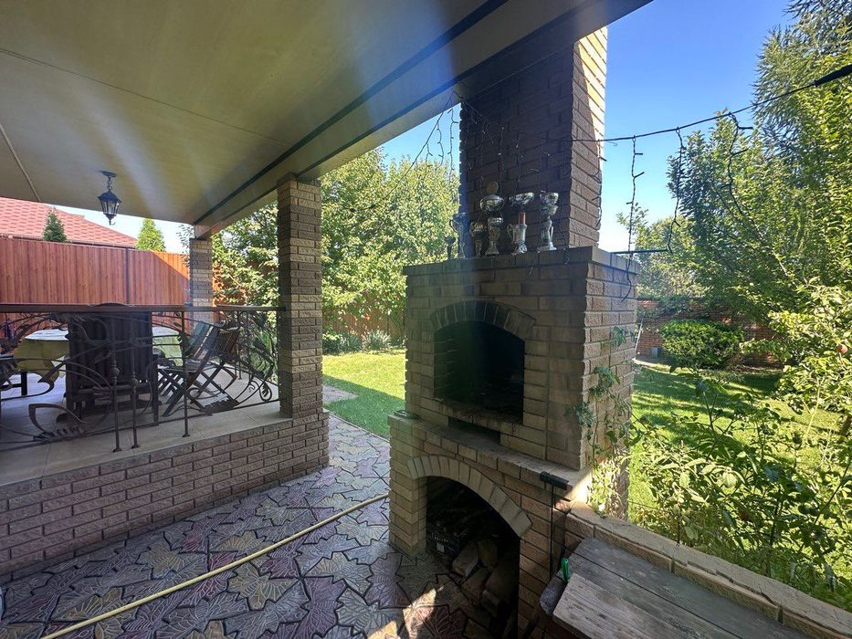 Продам Дом Кирпич Коттедж ЗОЛОТЫЕ КЛЮЧИ Слобожанское Правда