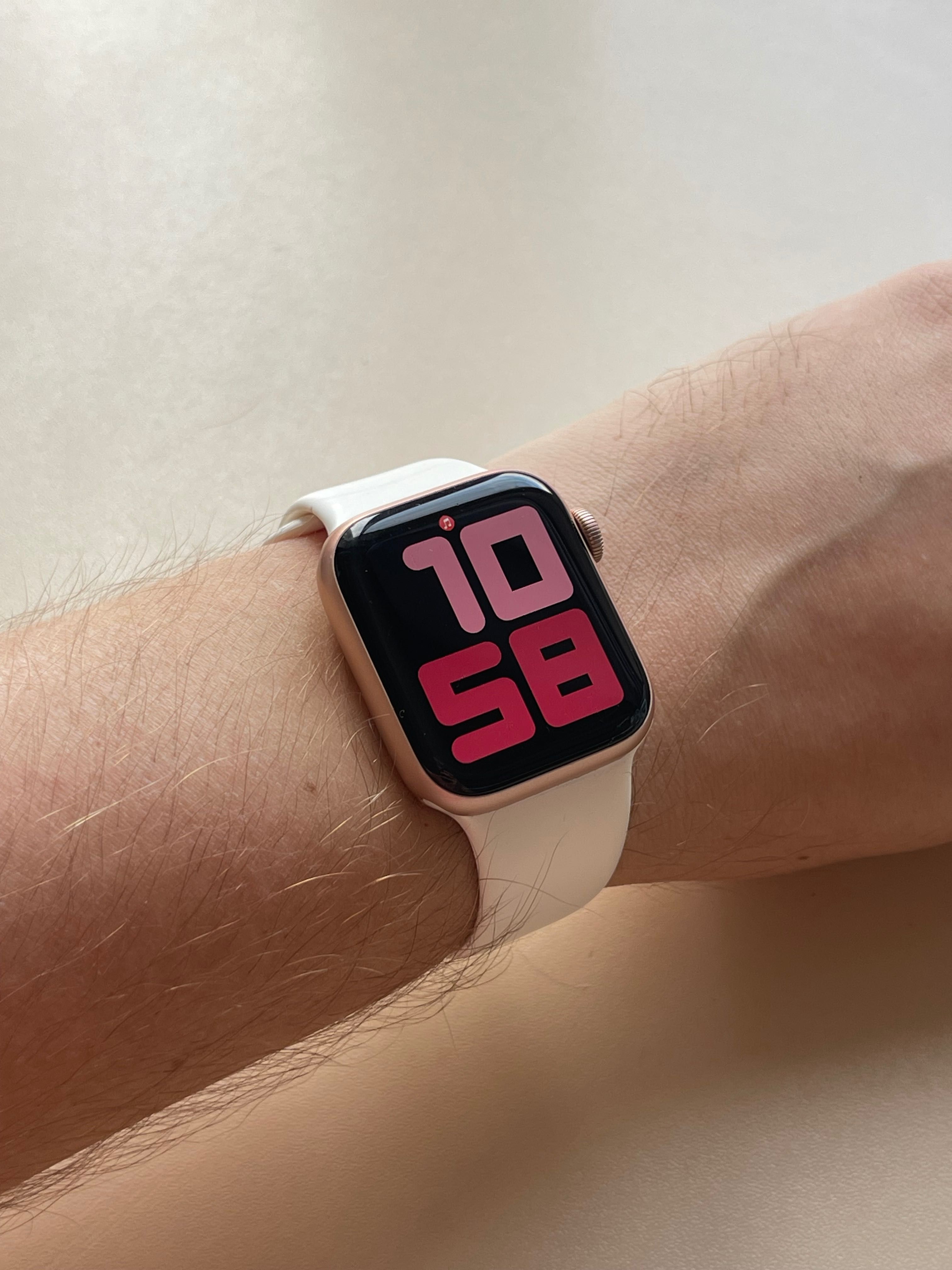 Apple Watch 5 40mm | в хорошому стані